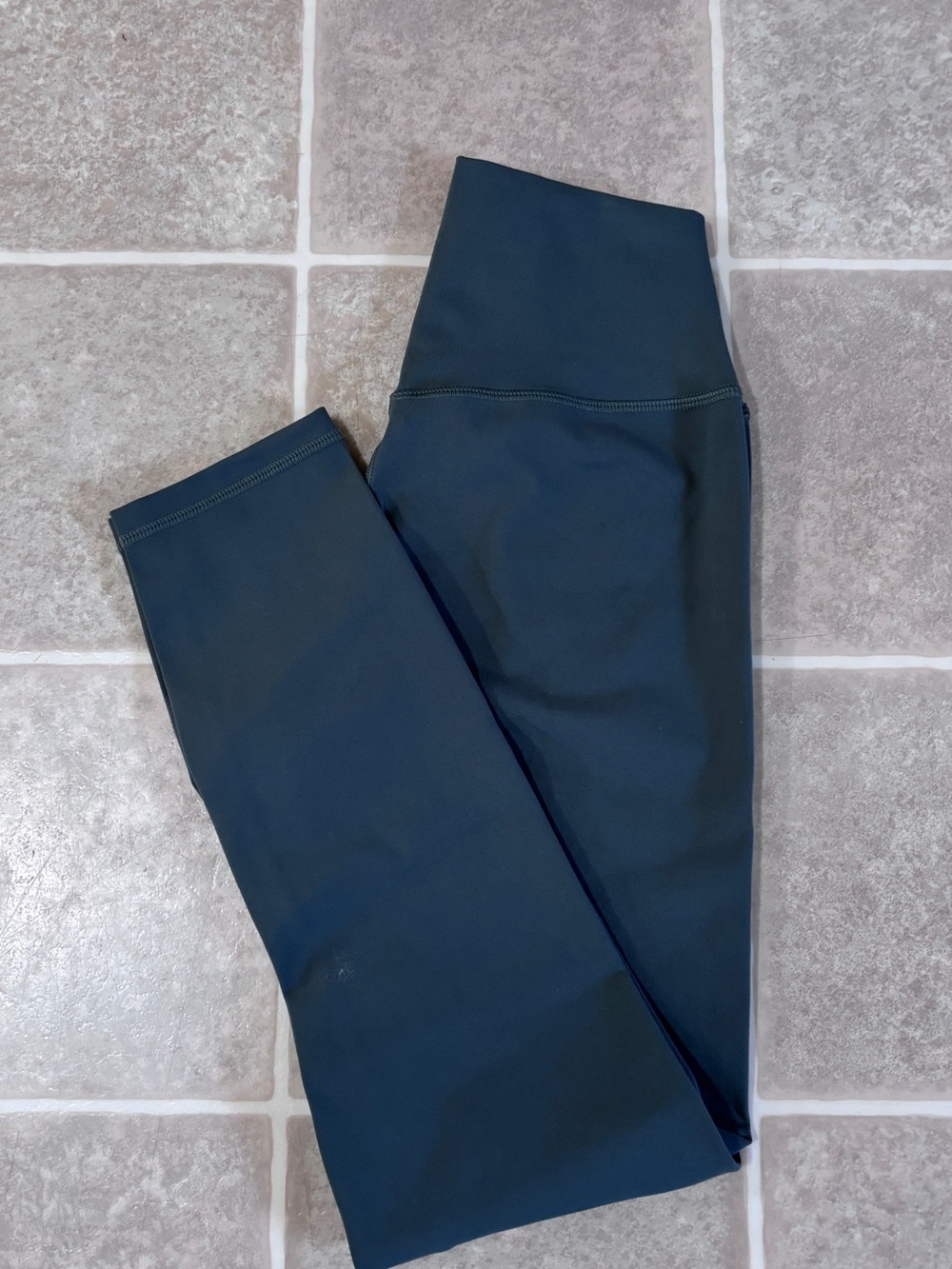 Olive Green Cropped High-Waist Leggings